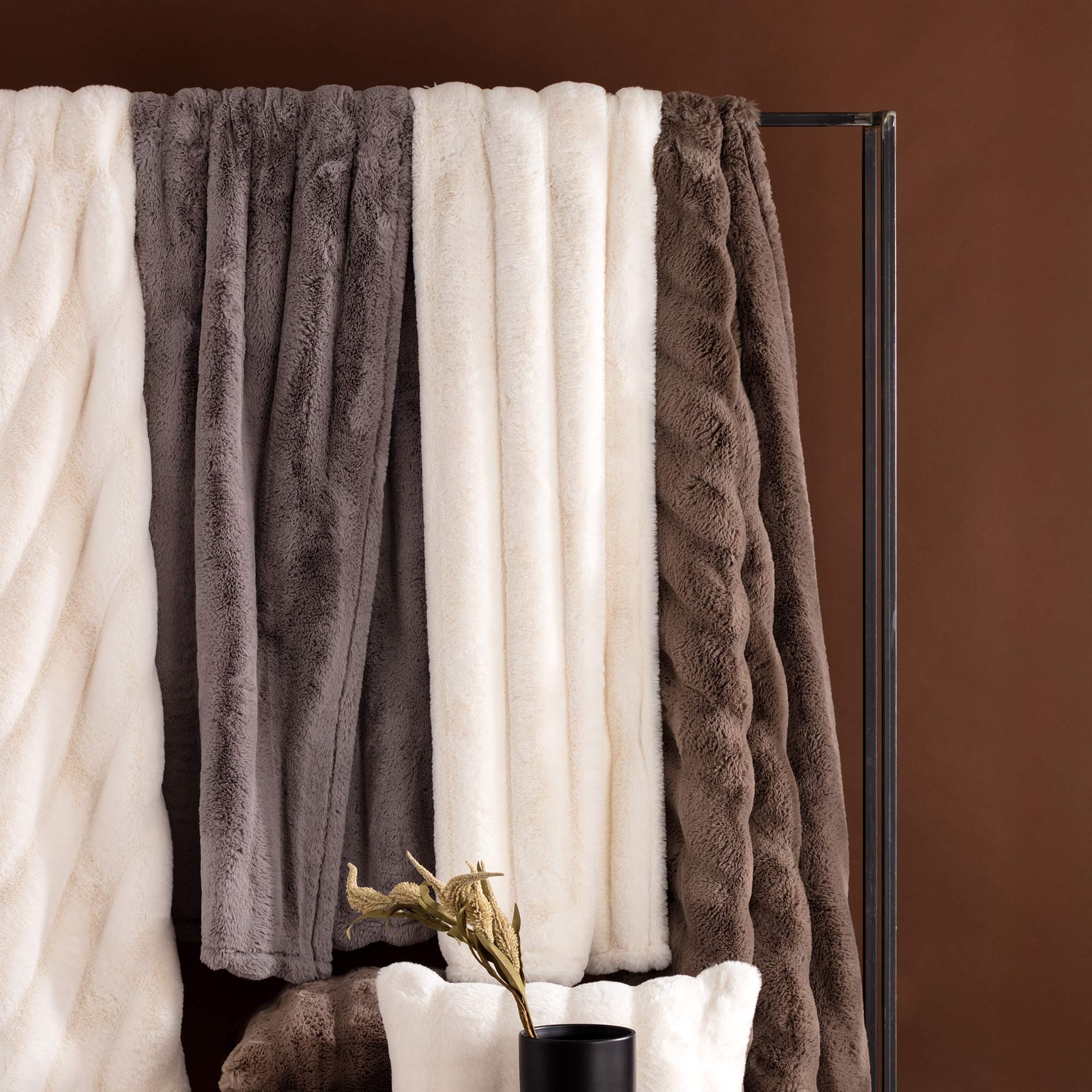 Plaid In Ecopelliccia Owen