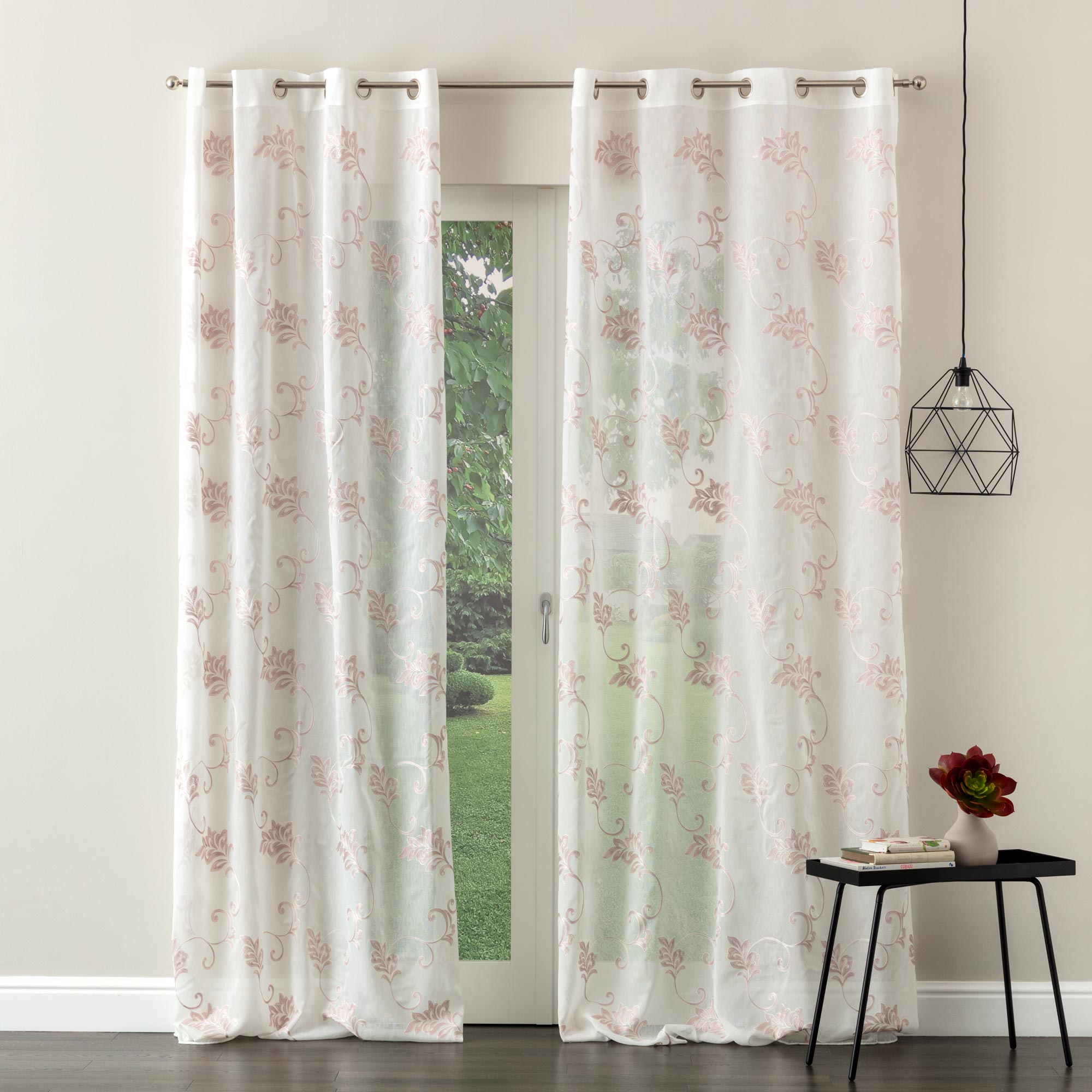 Tenda Confezionata Kyoto Ricamato