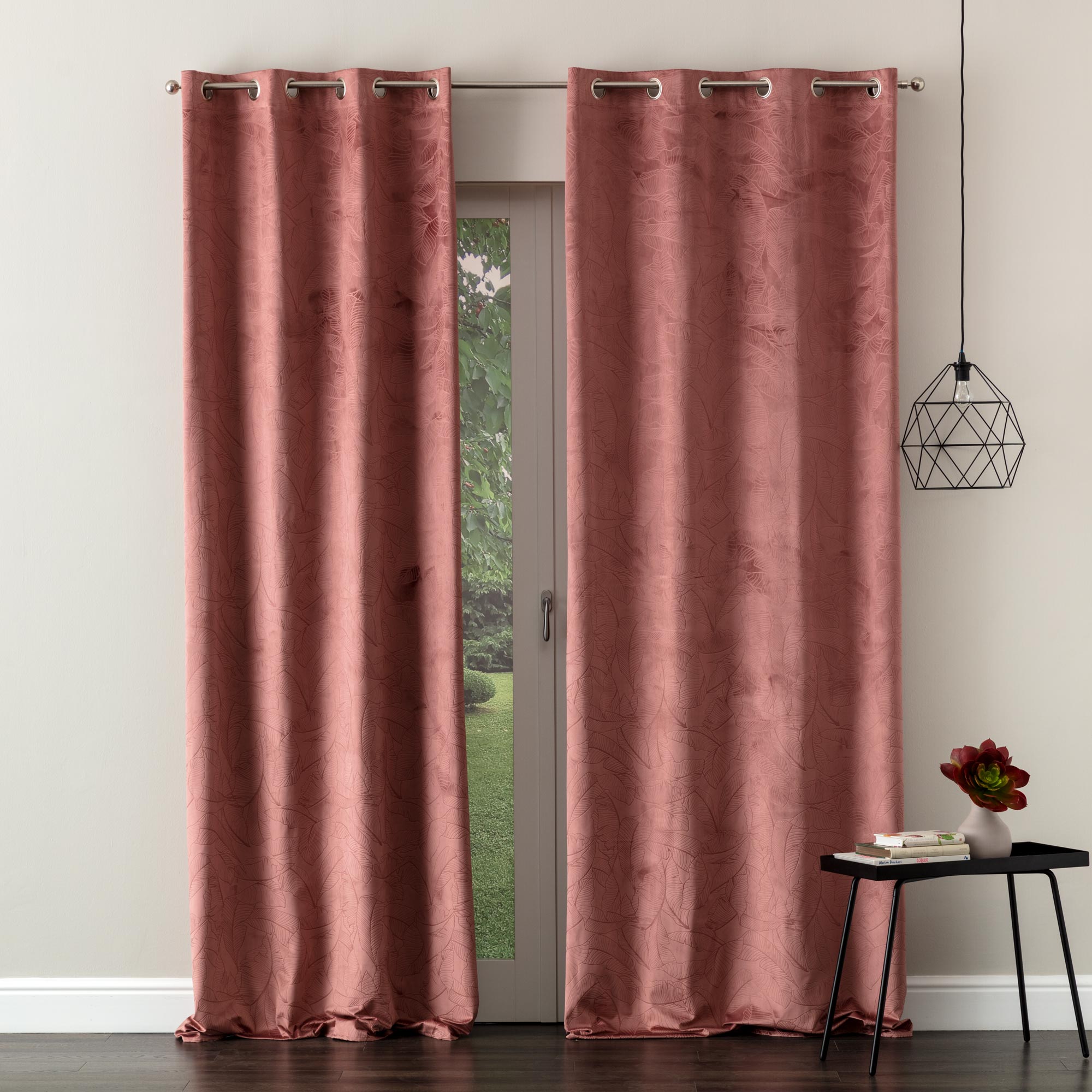 Tenda Confezionata in Velluto Gaia