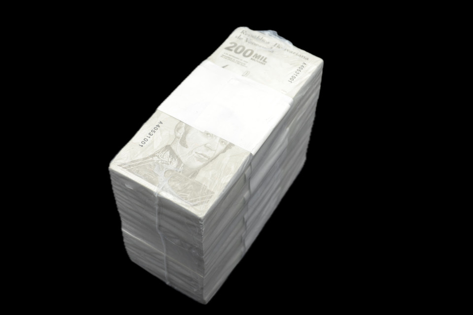 2020 Venezuela 200,000 Bolivar Soberano Brick 1000 Consecutive Notes P-112 Hyperinflation
