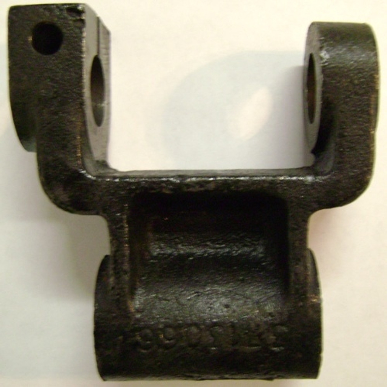 Rear Leaf Spring Shackles For 193868 GM Trucks