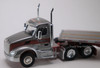 HO 1:87 TNS 126 Peterbilt 579 DC w/48' Spread Axle Flatbed Trailer - GIGLI'S HAY