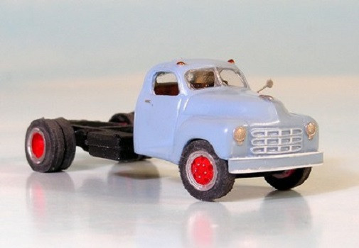 HO Scale 1:87 Sylvan Scale Models Kit - 1941-47 Chevy COE Cab & Chassis V-116