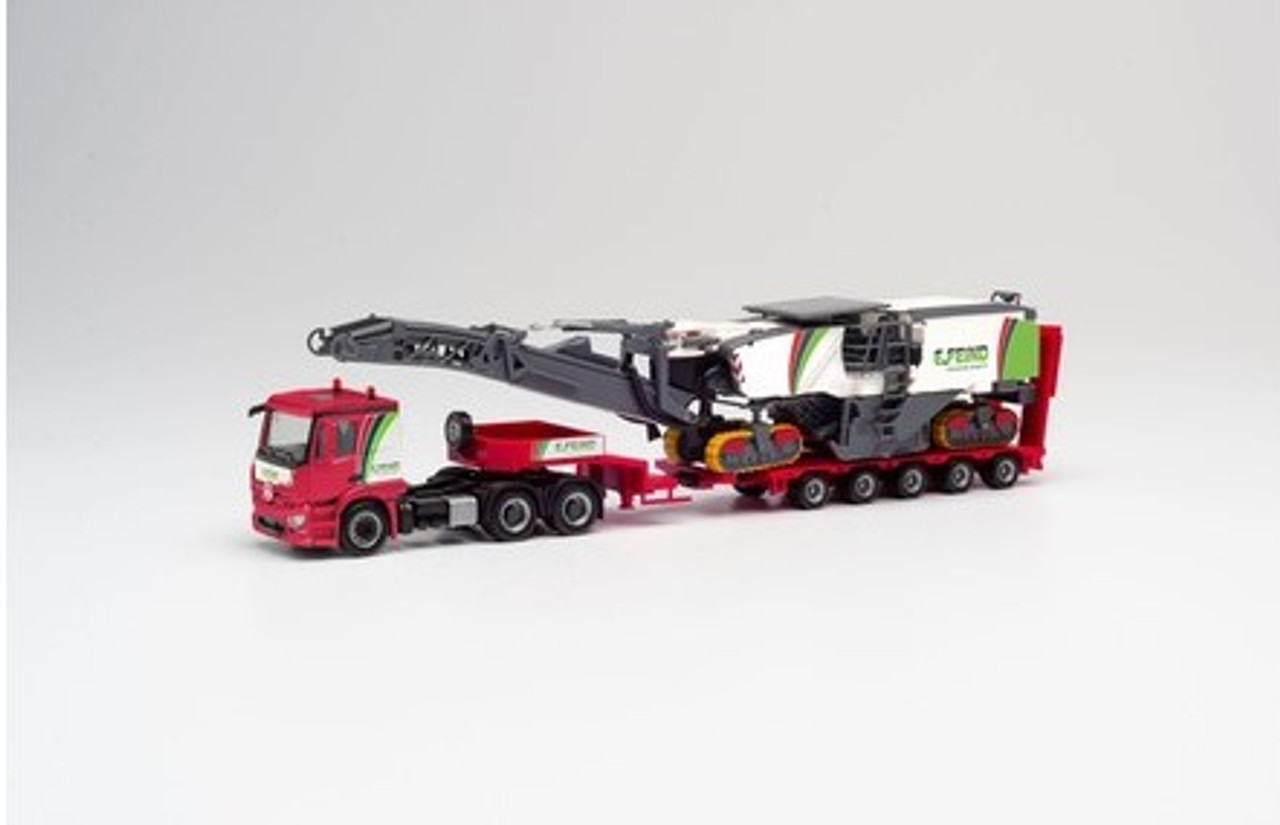 HO 1:87 Herpa # 311700 Mercedes Actros, Lowboy Trailer w/ Asphalt Milling  Machine - Enrico Feind