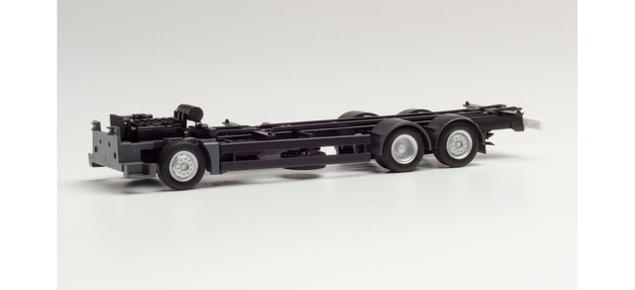 HO 1:87 Herpa # 85281 MAN Straight Truck Chassis - 7.8M Boxes (2 