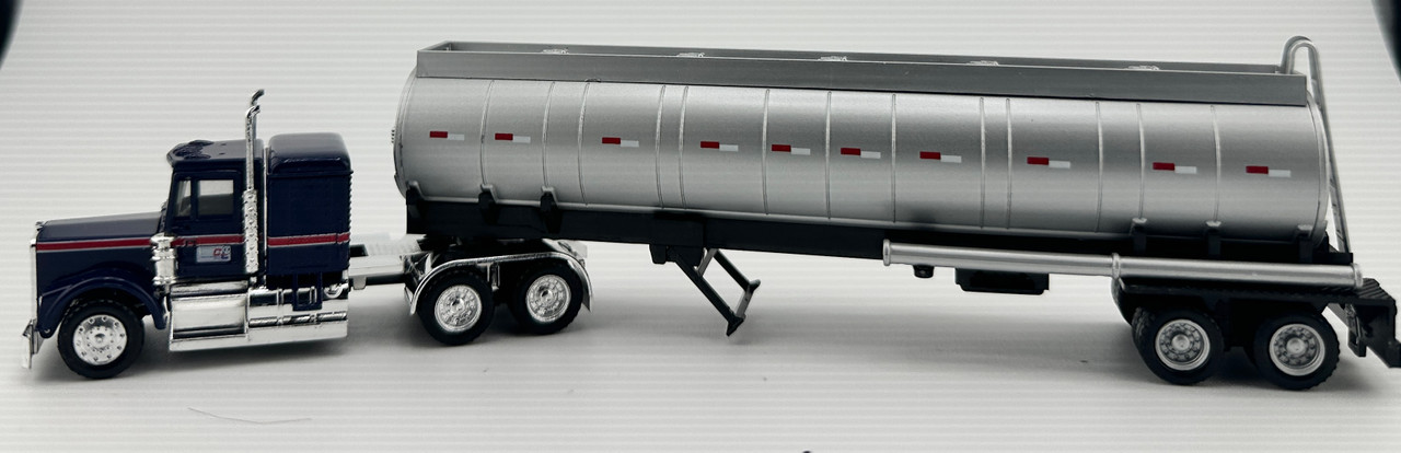 HO 1:87 Promotex Kenworth W900 Sleeper Cab w/ Chemical Tank - CTL