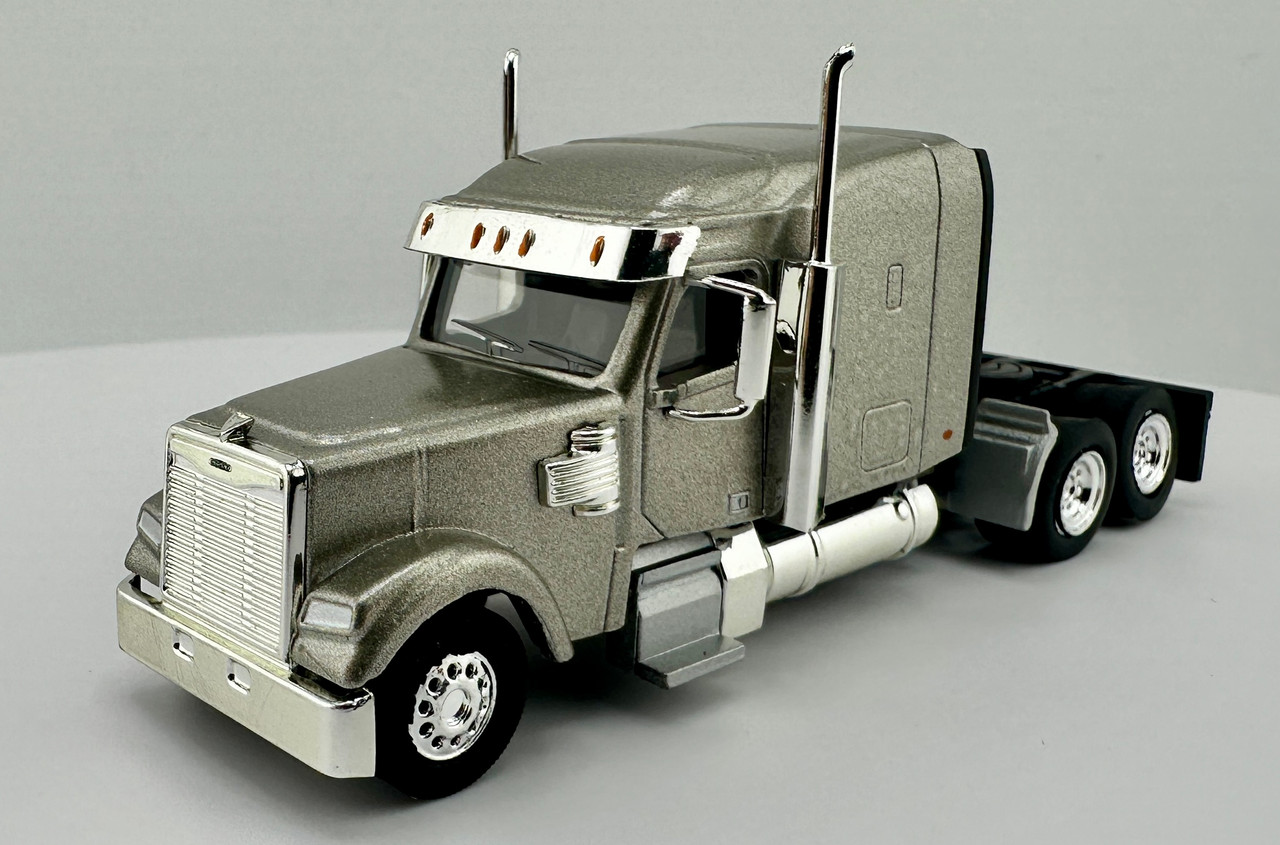 HO 1:87 TNS 1203 Freightliner Cascadia SC Tractor - METALLIC