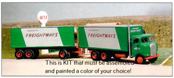 HO 1:87 Sylvan # SE-09 - 1951-55 Freightliner Bubblenose Truck & Trailer Combo - CF Consolidated Freightways KIT