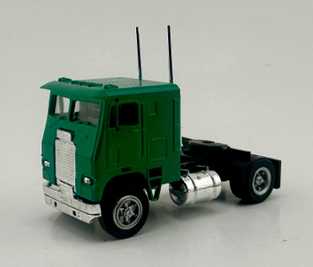HO 1:87 Promotex # 15242 Freightliner COE Single Axle Tractor - GREEN