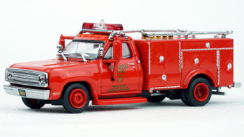 HO 1:87 Iconic Replicas 87-0537 - 1974 Dodge D-300 Squad 51 Rescue Unit LA FIRE