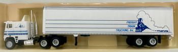 HO 1:87 Con-Cor Peterbilt Cab w/45' Dry Van Trailer - FREIGHT TRAIN TRUCKING