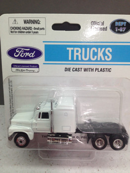 HO 1:87 Boley 2401-7 Ford Sleeper Cab Tractor - WHITE