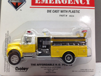 HO 1:87 Boley 4024-78 International Fire Truck - YELLOW/WHITE