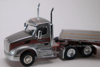 HO 1:87 TNS 126 Peterbilt 579 DC w/48' Spread Axle Flatbed Trailer - GIGLI'S HAY
