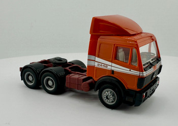 HO 1:87 Herpa 140423 Mercedes-Benz SK '88 3 axle - ORANGE