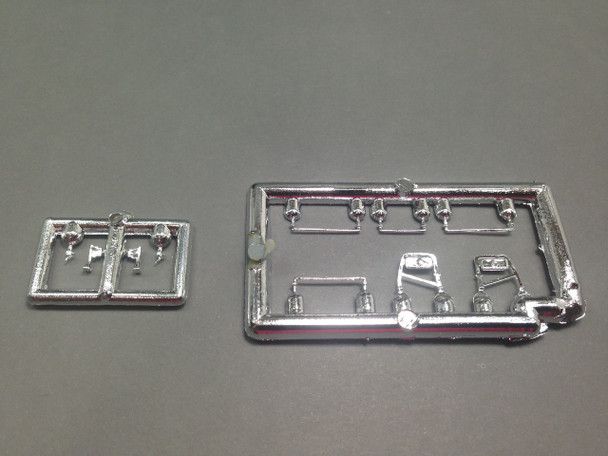 HO 1:87 Promotex # 5334 Mack Mirror & Bulldog Emblem Package