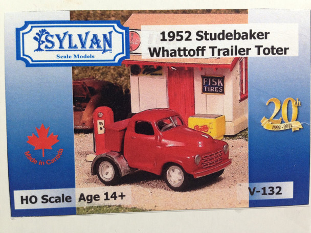 HO 1/87 Sylvan Scale Models # V-132 - 1952 Studebaker Whattoff Trailer Toter KIT