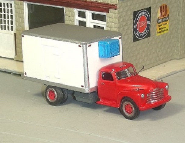 HO 1:87 Sylvan # V-311 -1948-53 Chevy Refrigerated Box Truck KIT w/Reefer