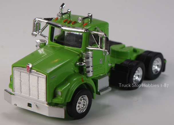 HO 1:87 TSH # 666 Kenworth T800 Tandem Axle Tractor - Heavy Haul - Lime Green