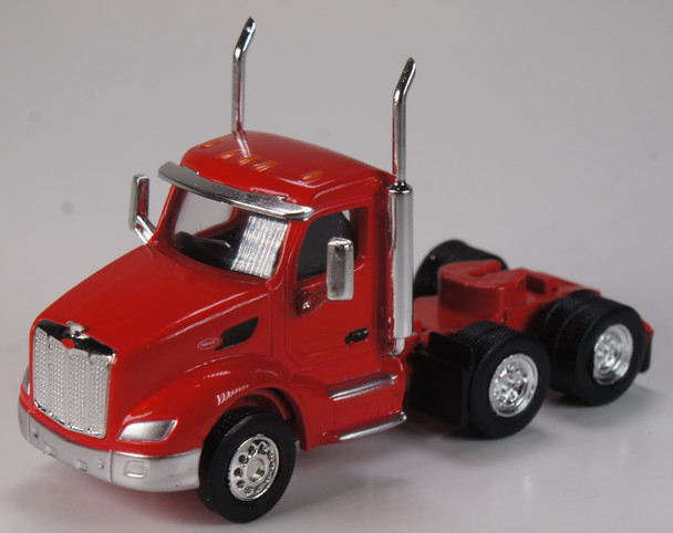 HO 1:87 TSH # 531 Peterbilt 579 Day Cab Tandem Axle Tractor - Viper Red