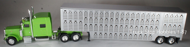 HO 1:87 TSH # 50608 Peterbilt 389 w/Silver Cattle Trailer - Lime Green Tractor