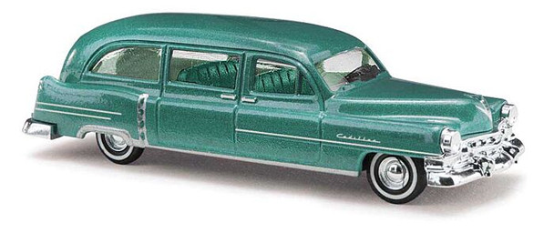 HO 1:87 Busch # 43483 - 1952 Cadillac Station Wagon - Metallic Green