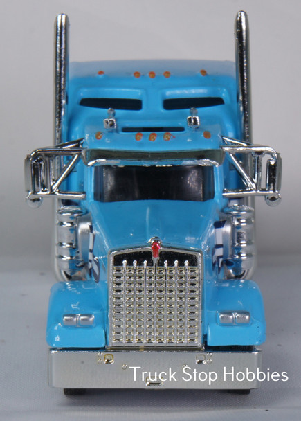 HO 1:87 TSH 626 Kenworth 900L Tandem Axle Tractor - Light Blue/White/Black