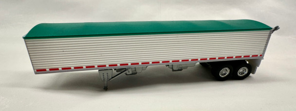 HO 1:87  HL-466 -  39' Grain Trailer - w/Green Tarp