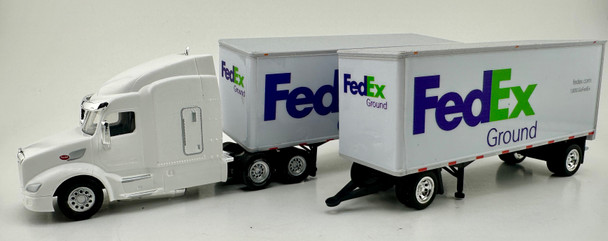 HO 1:87 HO Logistics 81660 Peterbilt 579/2-28' Dry Van Tailers -FEDEX GROUND