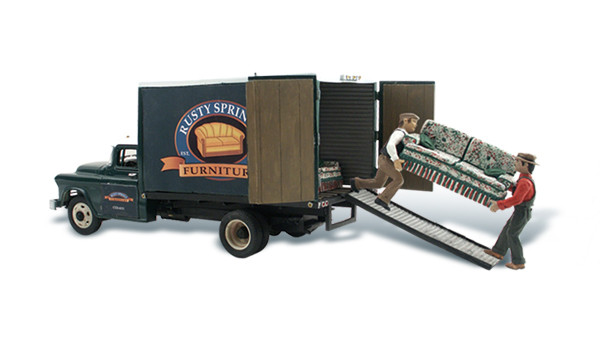 HO 1:87 Woodland Scenics AS5545 Rusty Springs Furniture - Box Van w/Ramp