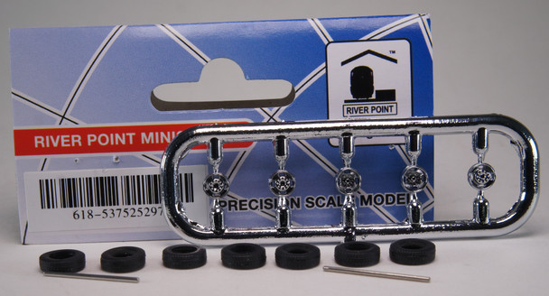 HO 1:87 River Point 537-5252.97 Wheel Set - Ford F-550, 17" Chrome, 4-slot openings