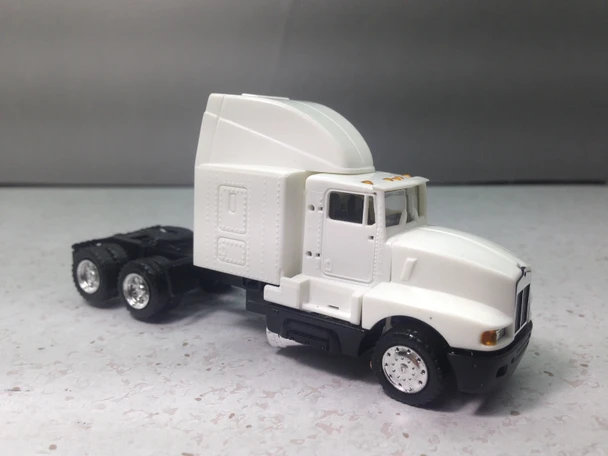 HO 1:87 Promotex 35289 Kenworth T-600 AERO Sleeper Tractor - WHITE