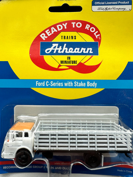 HO 1:87 Athearn 2731 - Ford C-Series Stake Bed Truck - WHITE