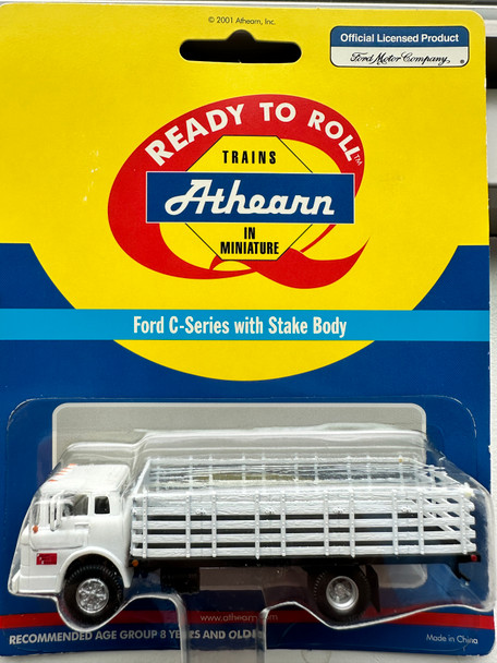 HO 1:87 Athearn 2729 - Ford C-Series Stake Bed Truck - PFE PACIFIC FRUIT EXPRESS