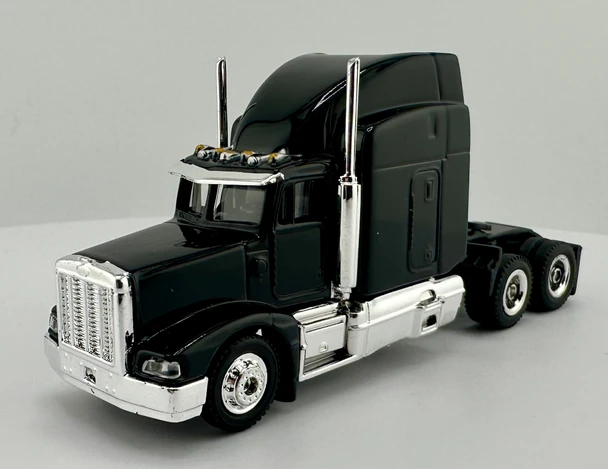 HO 1:87 Model Power 20100 Peterbilt 389 Tractor - BLACK