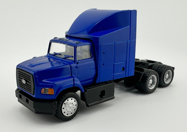 HO 1:87 Promotex 25241 Ford Aeromax Sleeper Cab Tractor - BLUE