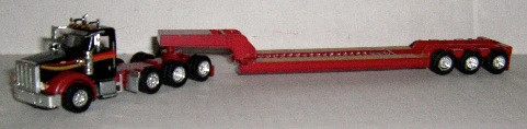 HO 1:87 TNS 3070 Peterbilt 367 w/LowBoy Construction Trailer - BLACK/RED