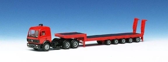 HO 1:87 Herpa 141963 MB SK '88 Tractor w/low-loader saddle trailer w/Ramps - RED