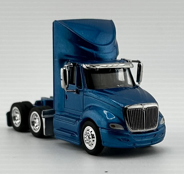 HO 1:87 Tonkin 625061 International Prostar Tandem Axle Tractor - METALLIC BLUE