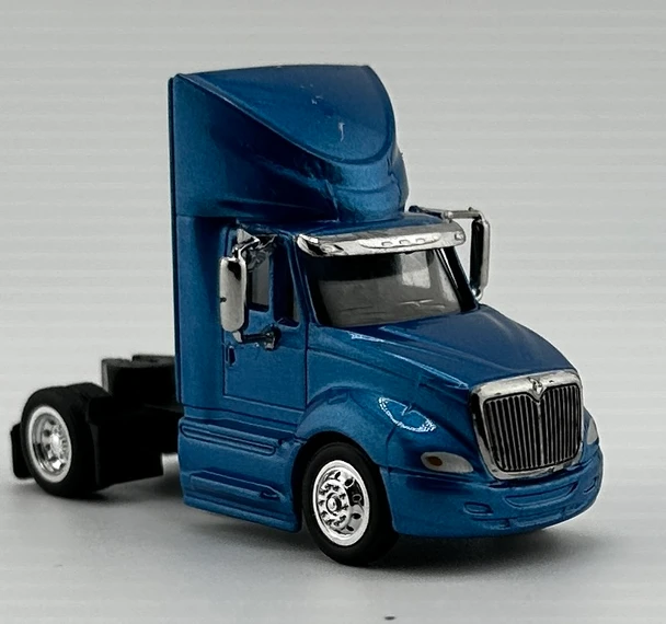 HO 1:87 Tonkin 625060 International Prostar Single Axle Tractor - METALLIC BLUE