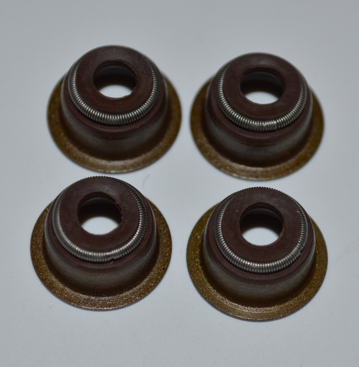 EZGO 4 Cycle Gas Golf Cart 295cc 350cc 19922008 Valve Seal Set 4