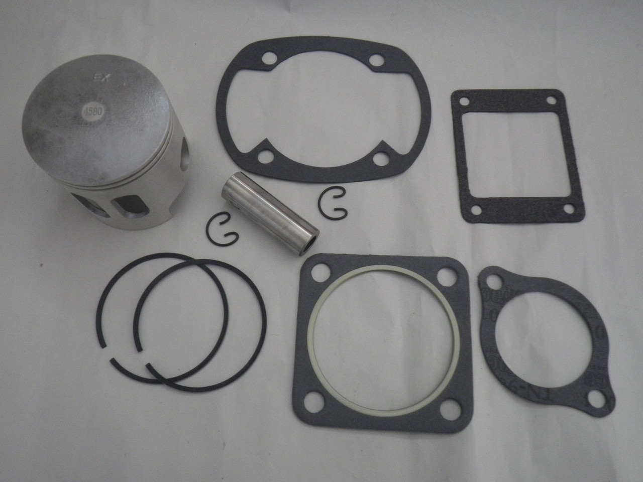 PISTON KIT W GASKETS - 1