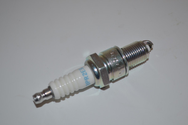 Club Car Gas XRT 1500 / Carryall 294 NGK Spark Plug | BPR2ES | 2015