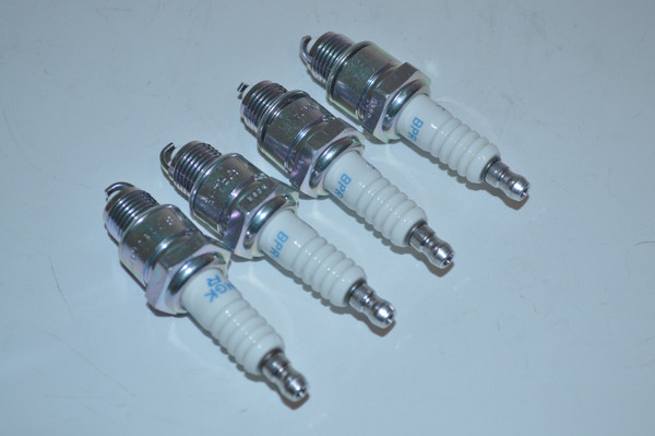 Subaru-Robin Power Equipment | NGK Resistor Spark Plug | BPR4HS | Set 4