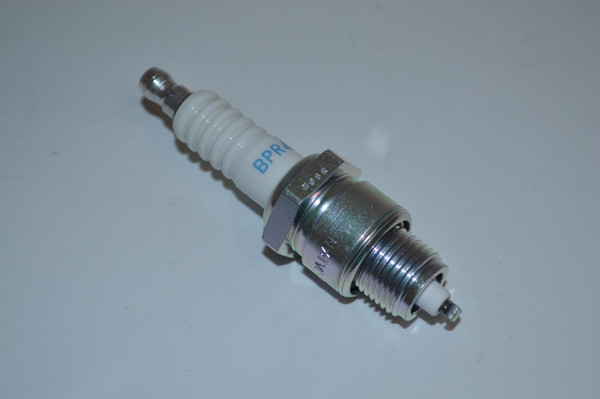 Honda NA50 NC50 Motorcycle | NGK Resistor Spark Plug | BPR4HS | 7823