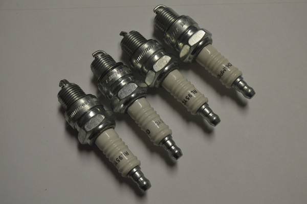 ARDISAM Power Equipment | CHAMPION Spark Plug | RL95YC | Set 4