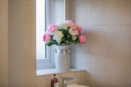 How to Choose the Perfect Artificial Flowers for Your Home Décor