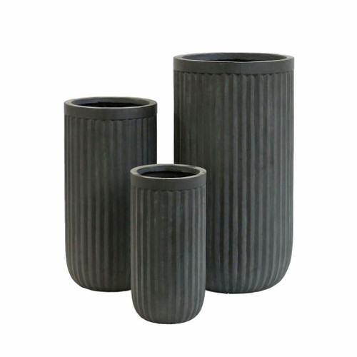 Set of 3 Hortus Corrugated Vases Set of 3 Hortus Corrugated Vases