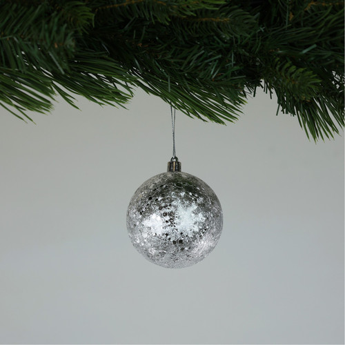 Crackle Silver Baubles (8cm)