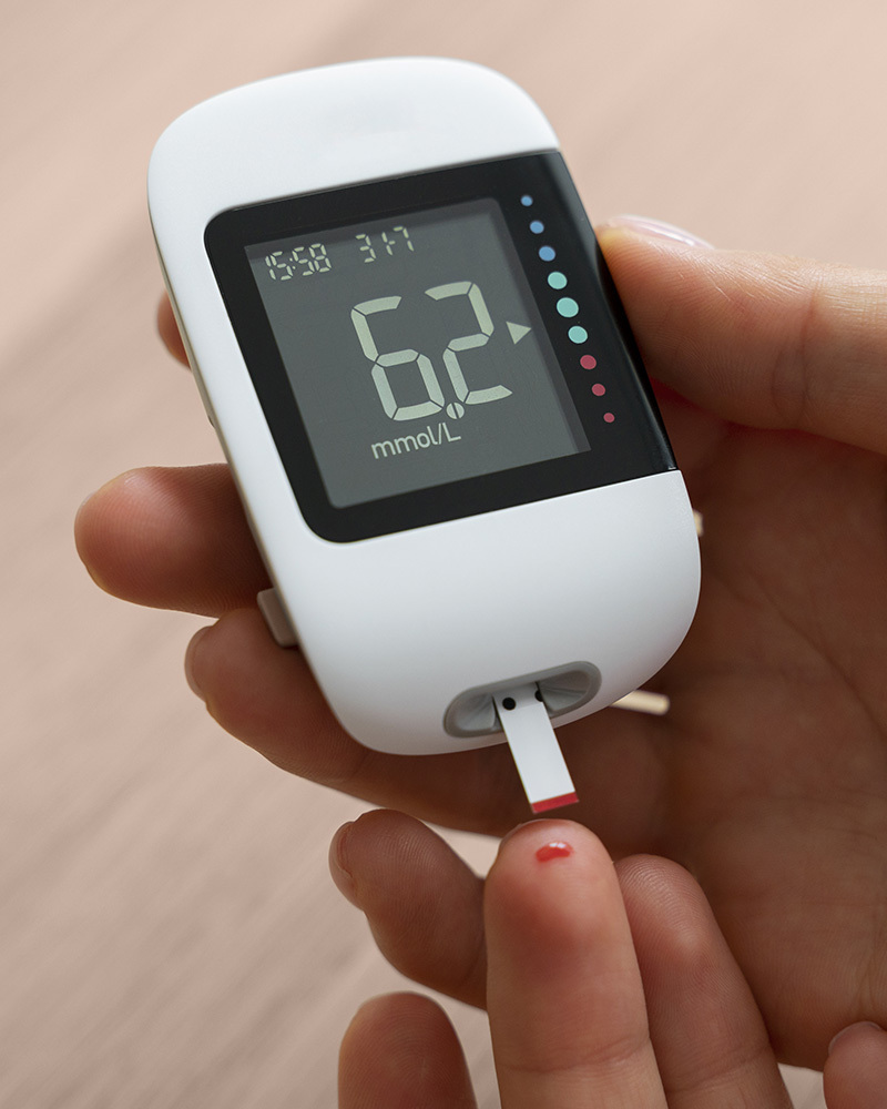 Servicio de control de glucemia y hemoglobina glicosilada en Farmacia Albarizas